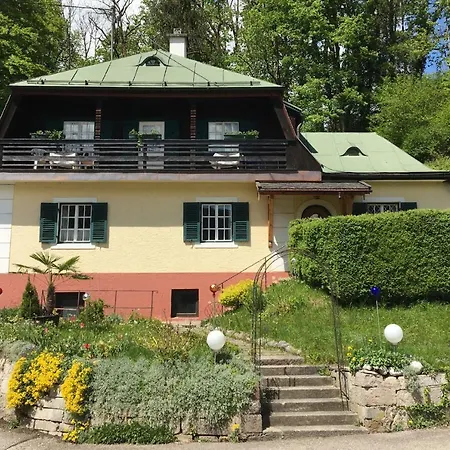 Schloss Fuerstenstein Apartment *